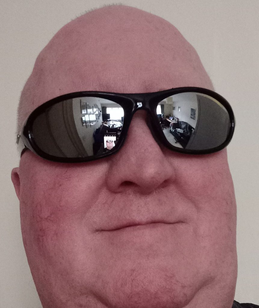 Image of Fraser wearing shades to illustrate post.